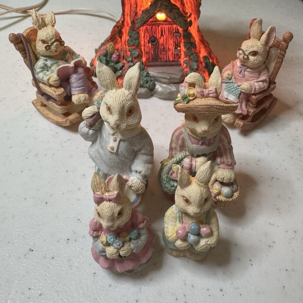 7 Pc Bunny and Lighted‎ Tree House Set 90s Resin Easter Spring Decoration Box - Picture 3 of 12